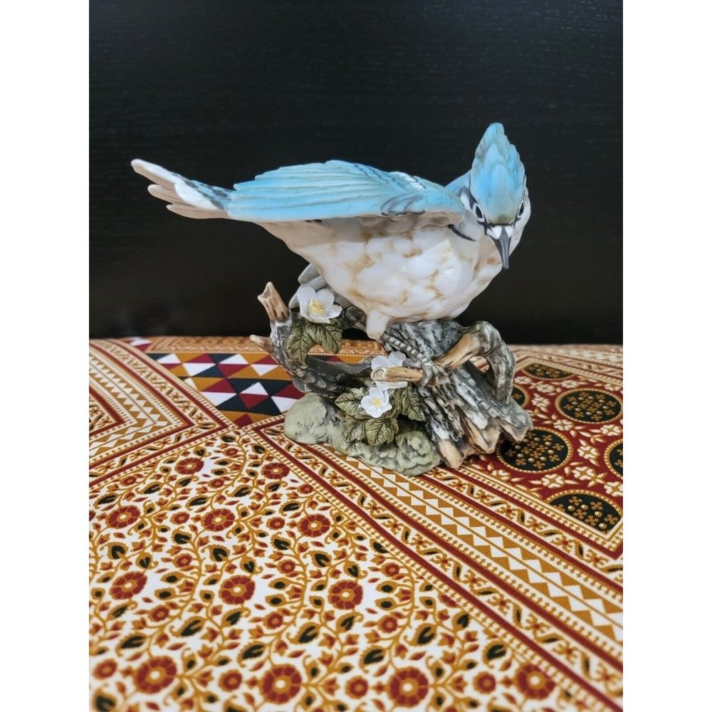 Vintage Home Interiors HOMCO Masterpiece Porcelain Blue Jay 1985 